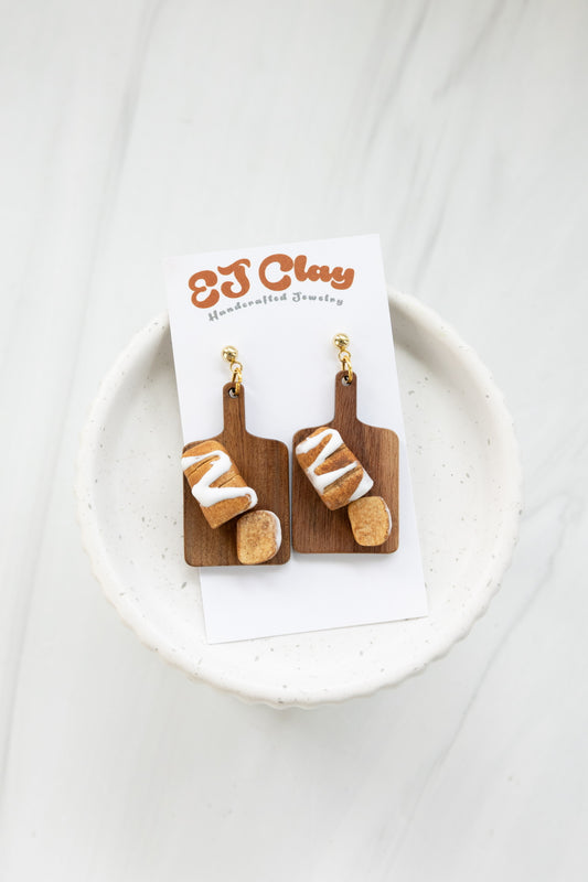 Cinnamon Bread Dangles
