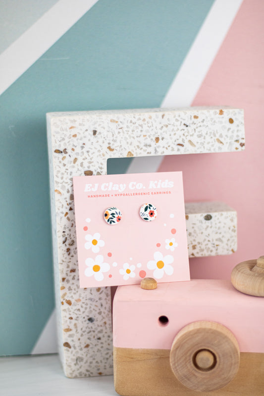 WS EJ Kids- Floral Circle Studs