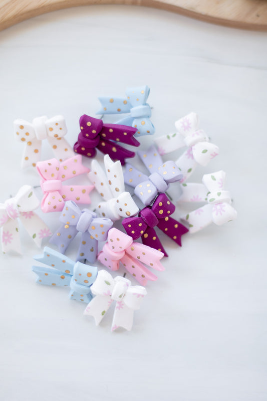 WS Gold Dotted Bow Studs