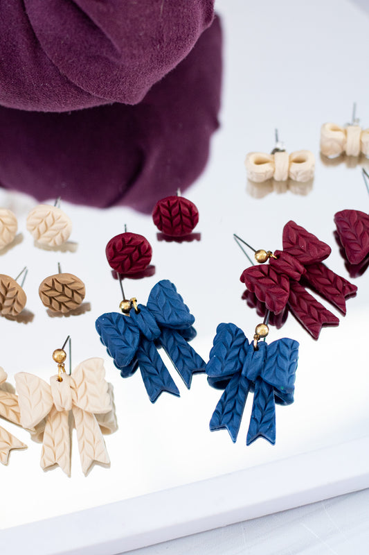 WS Cable Knit Bow Collection