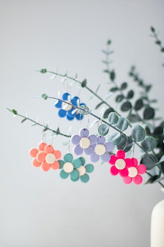 WS Summer Daisy Hoops