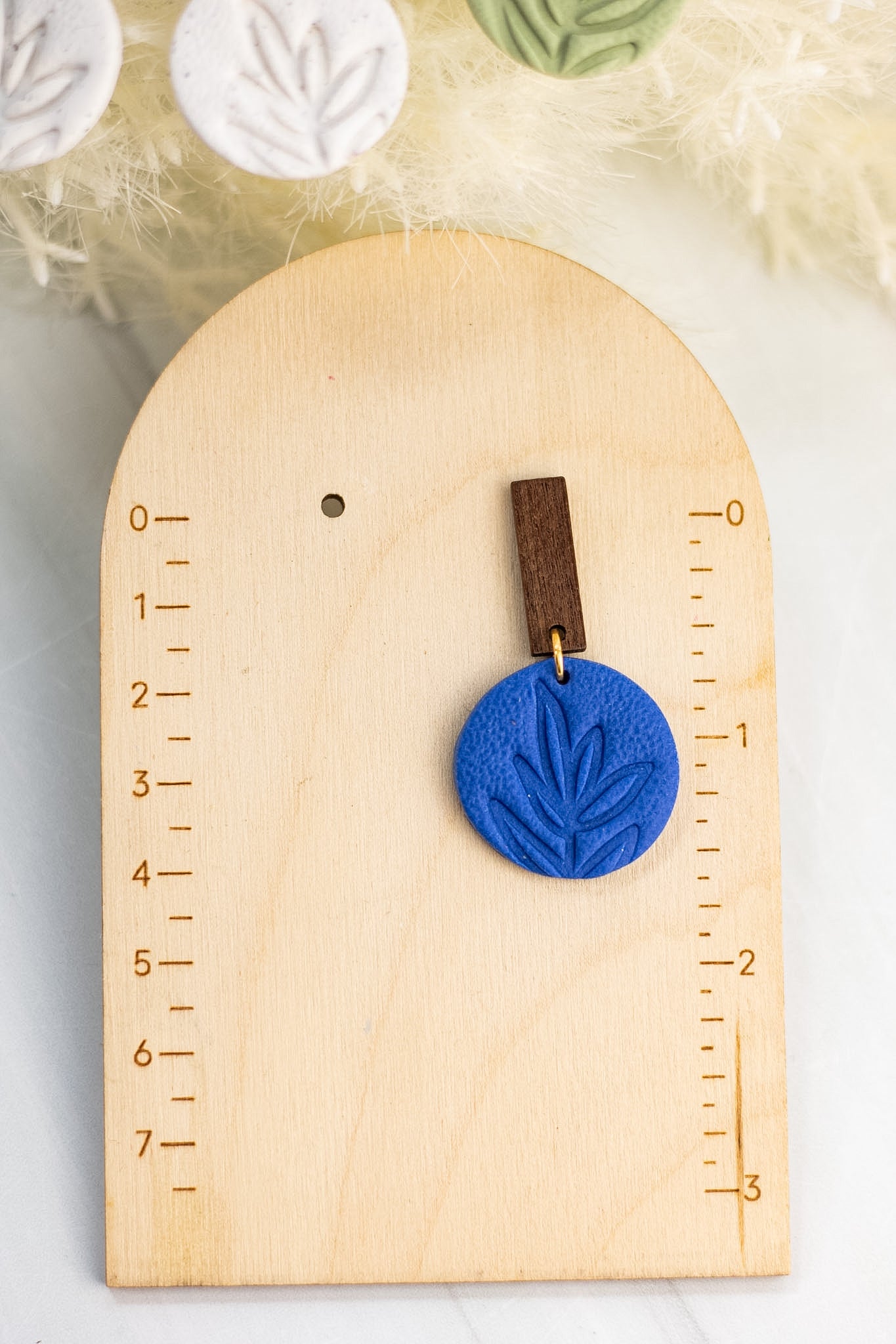 Wooden Drop Leaf Dangles