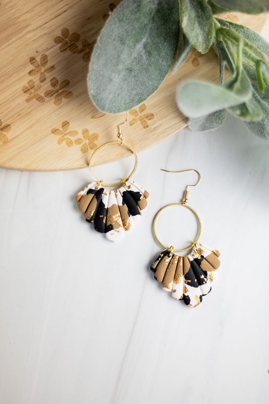 Neutral & Gold Scalloped Hoops