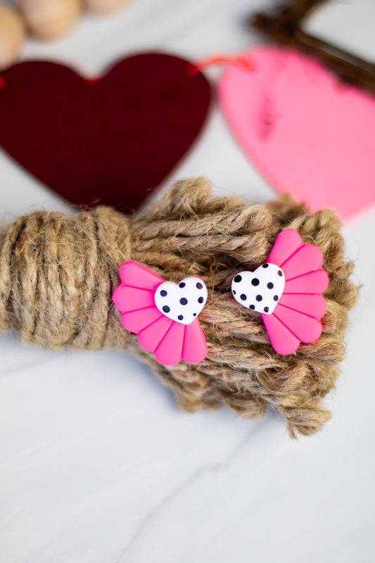 WS Polka Dot Heart Fan Studs