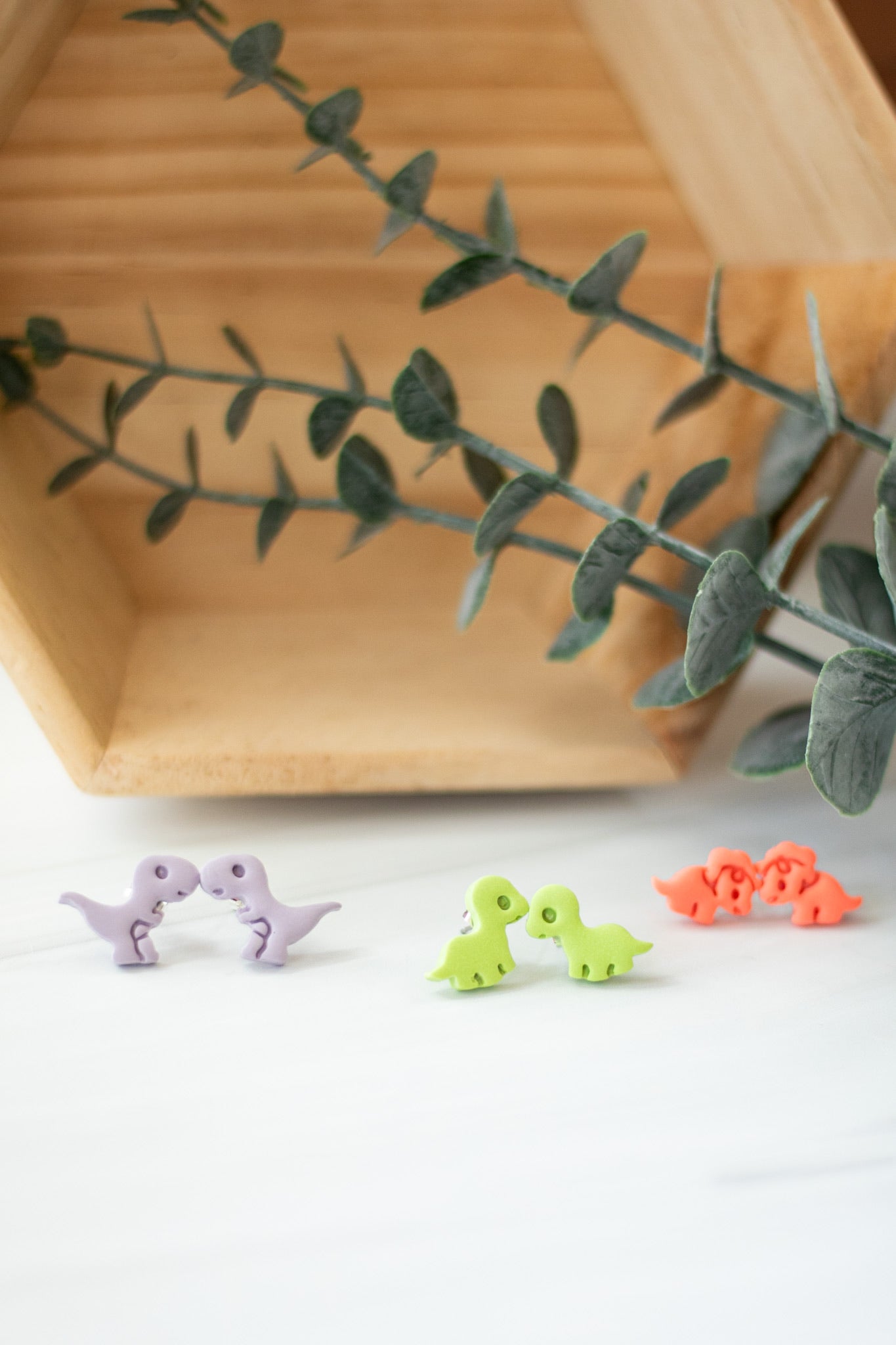 Mini Dino studs