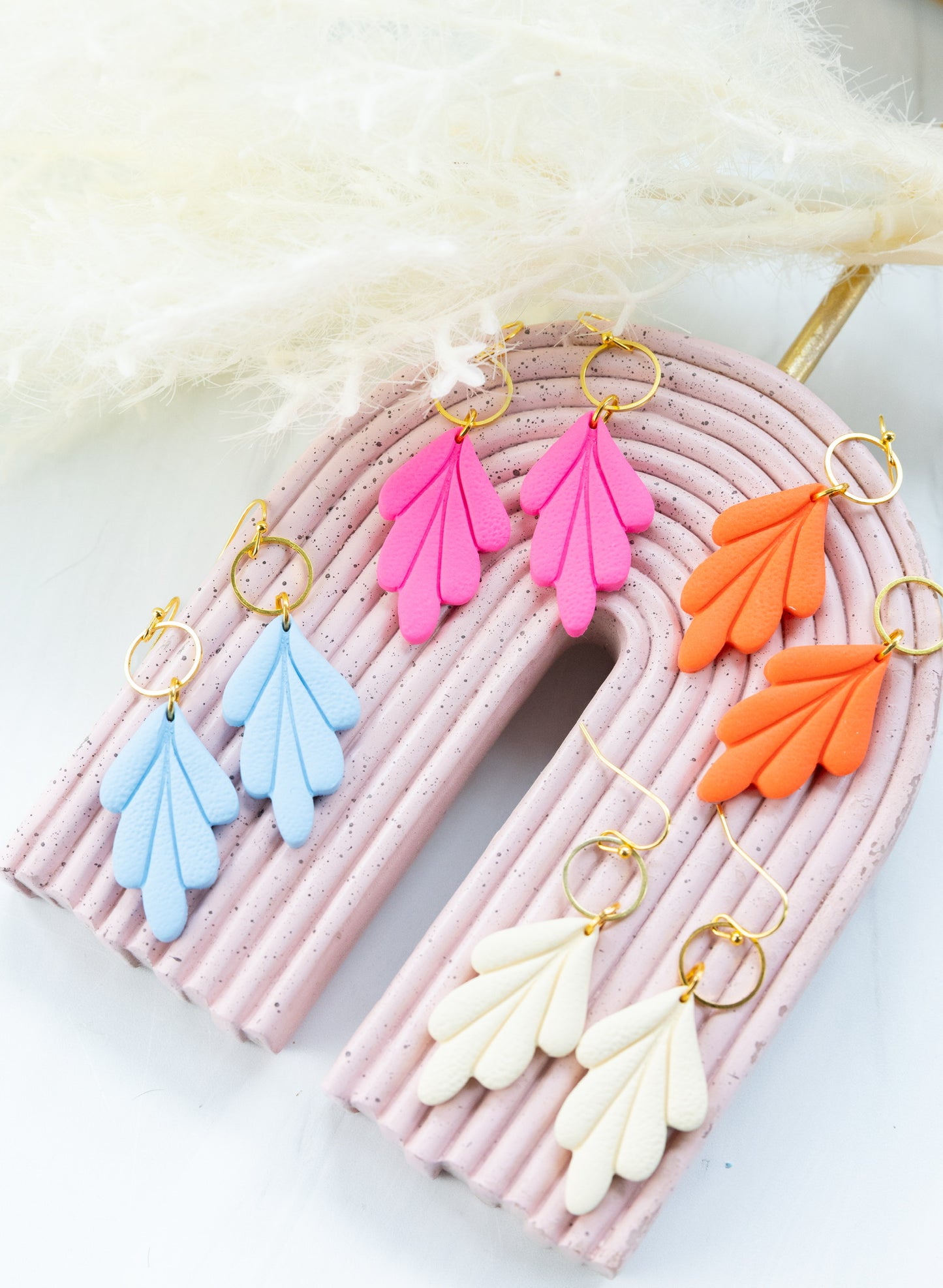 Leaf Circle Charm Dangles
