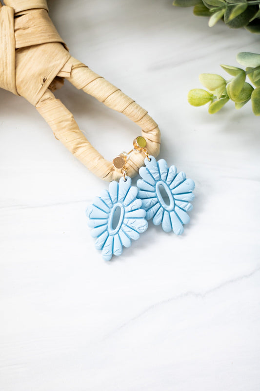 WS Embossed Scalloped Diamond Dangles