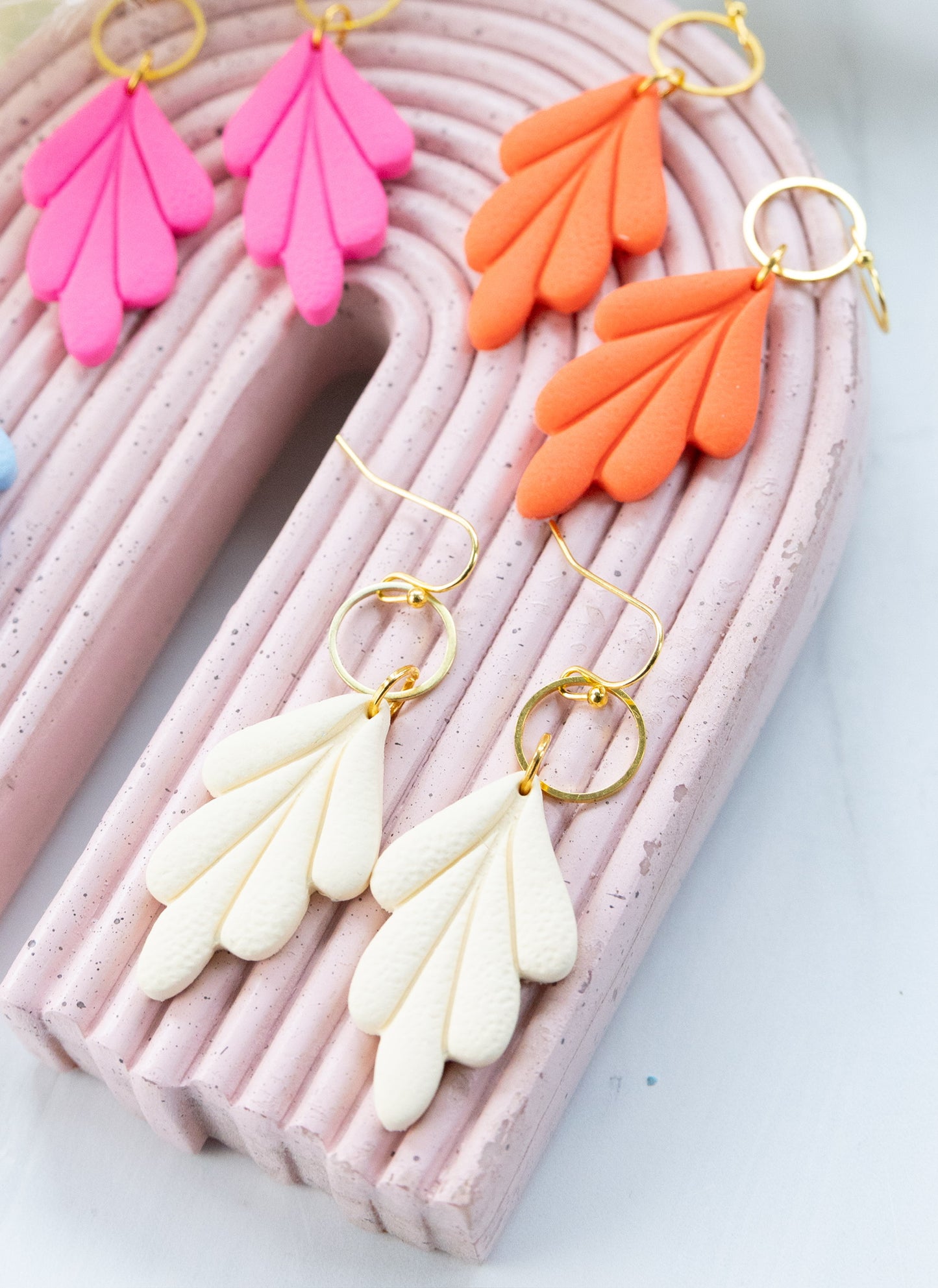 Leaf Circle Charm Dangles