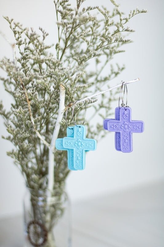 WS Embossed Cross Hoops