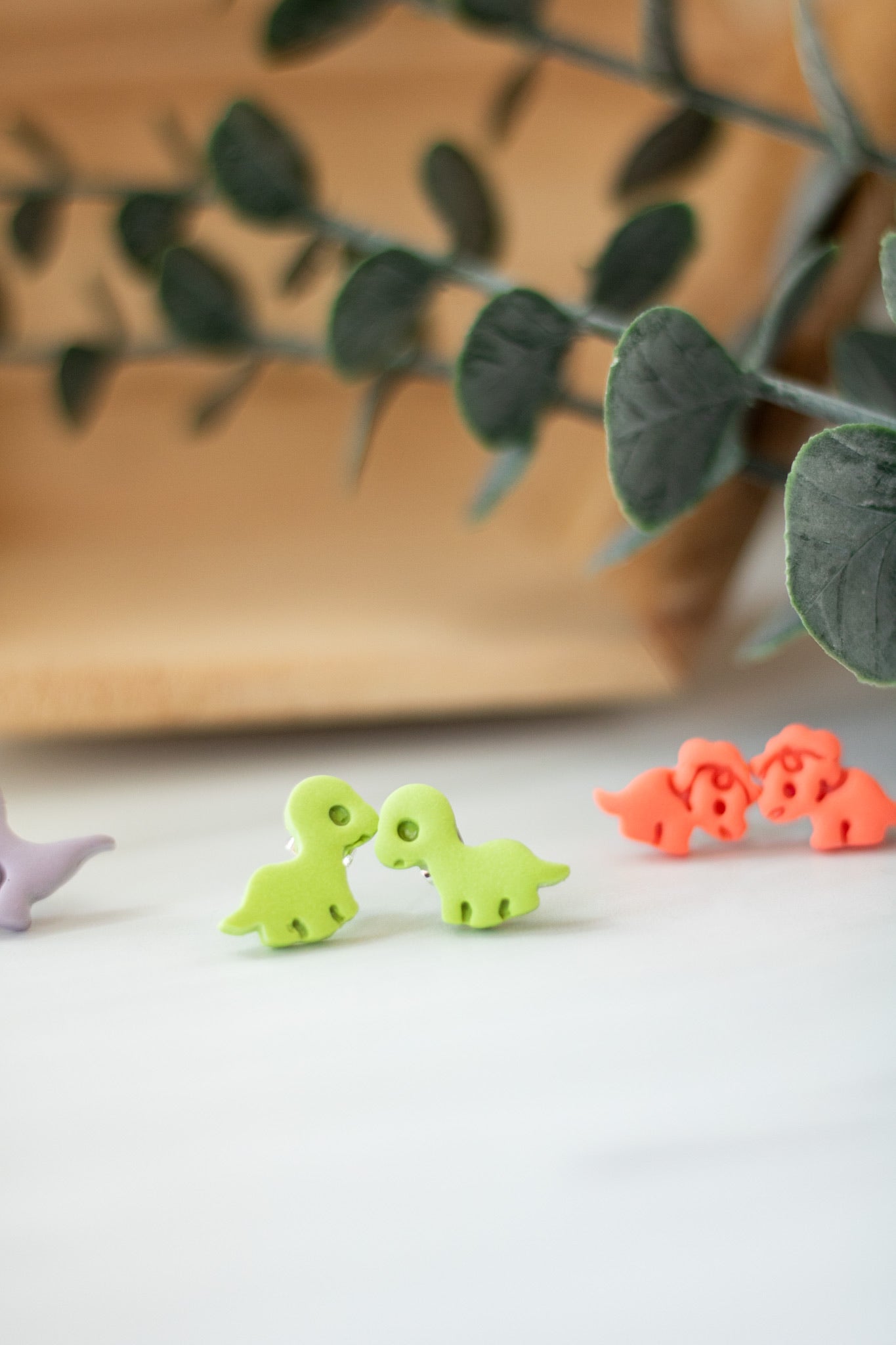 Mini Dino studs