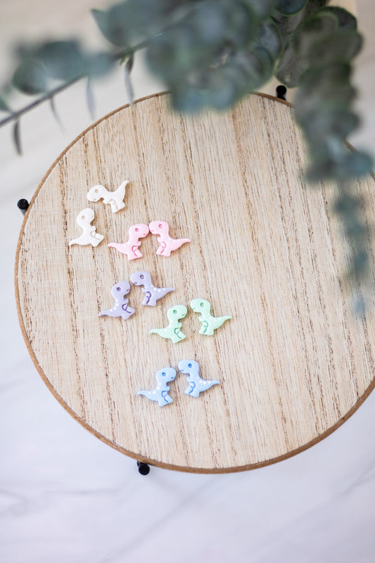 WS EJ Kids Spring Dino Studs