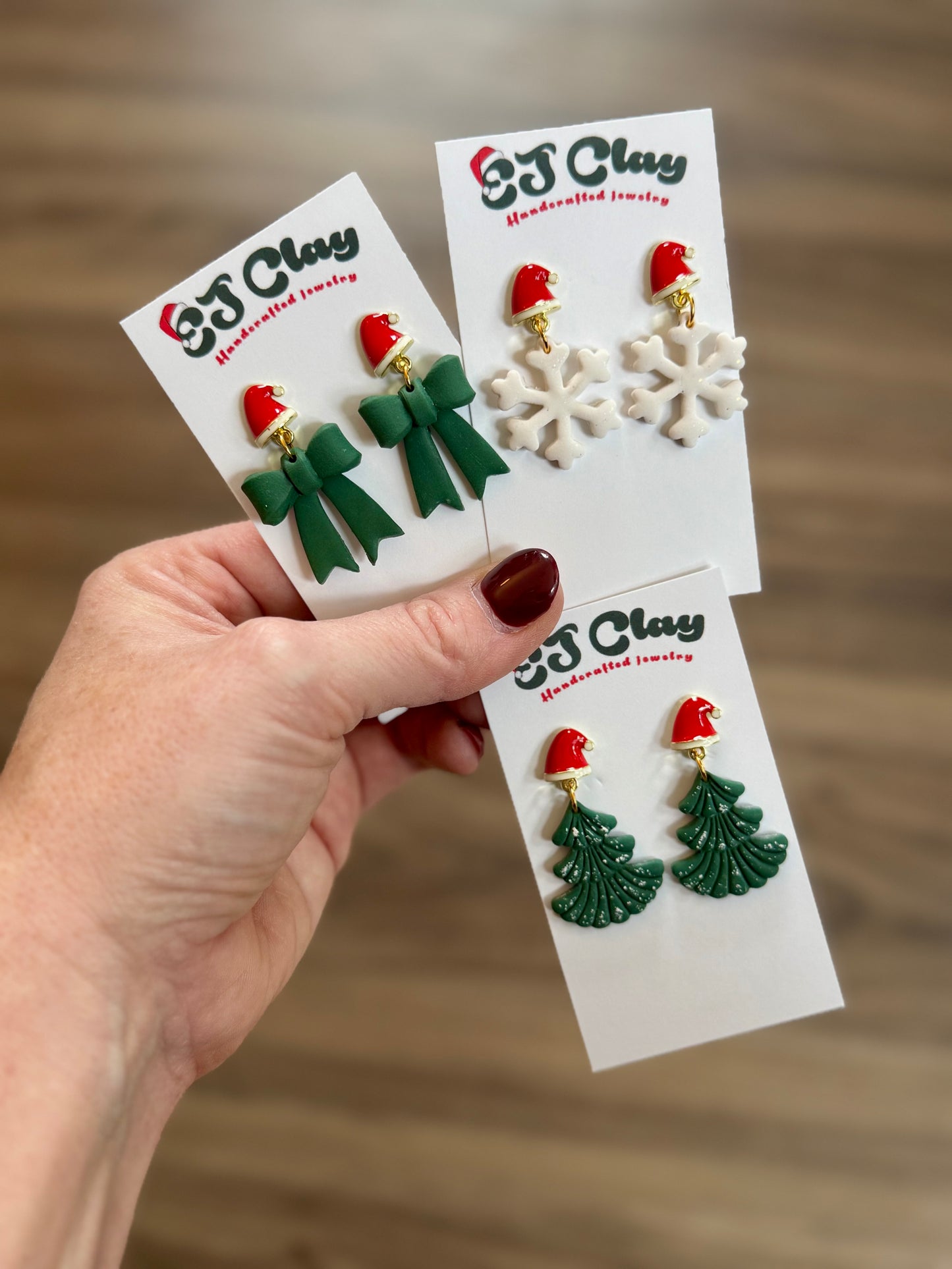 18k Santa Hat Collection