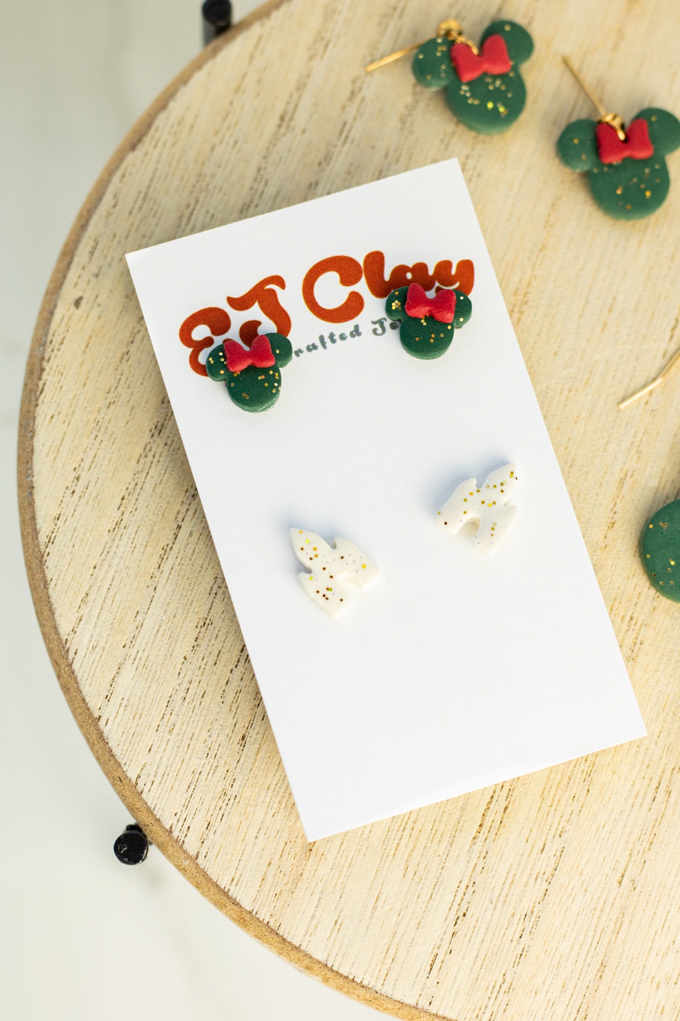 ‘25 Magical Holiday Collection