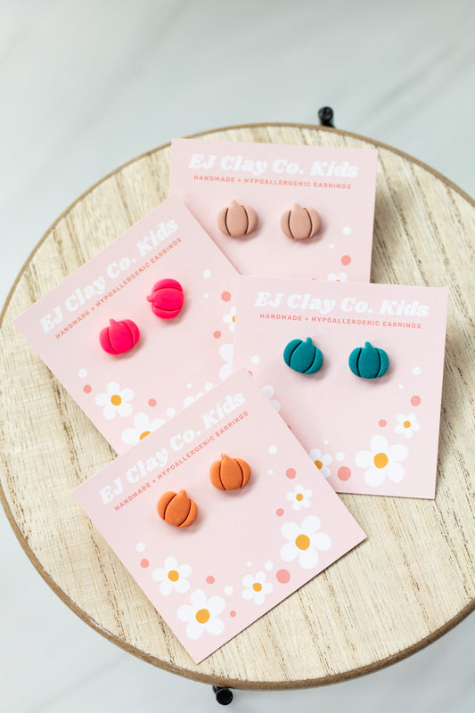 WS EJ Kids- Pumpkin Studs