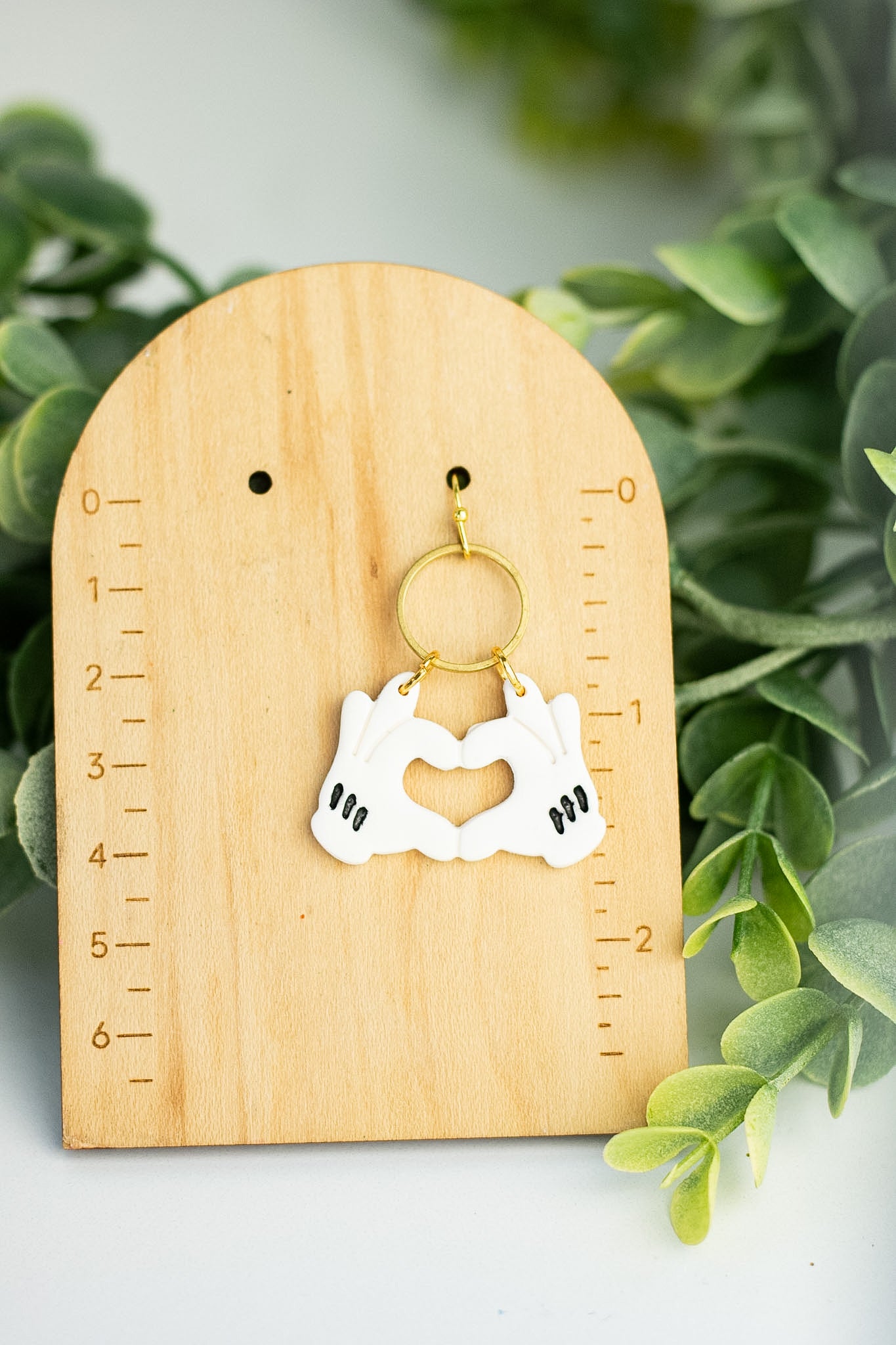 Mouse Heart Hands Dangles