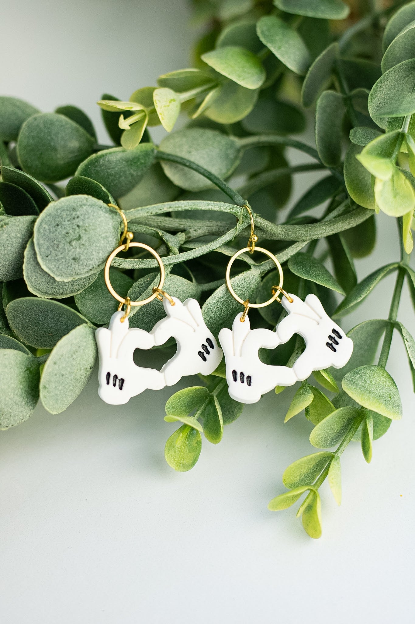 Mouse Heart Hands Dangles