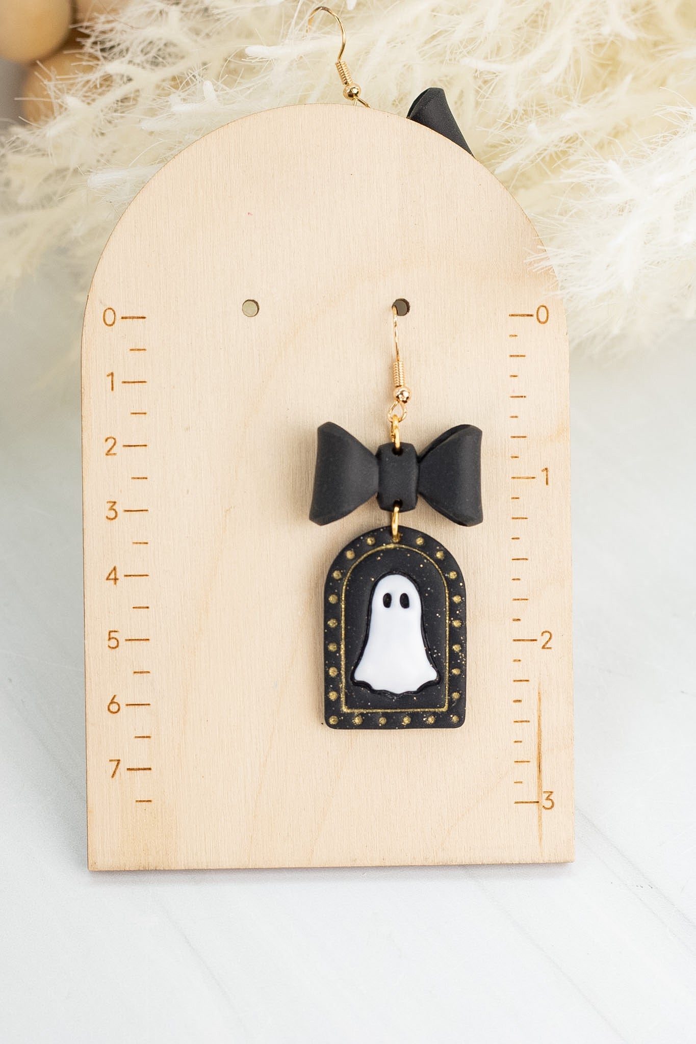 Ghostie Bow Frame Dangles