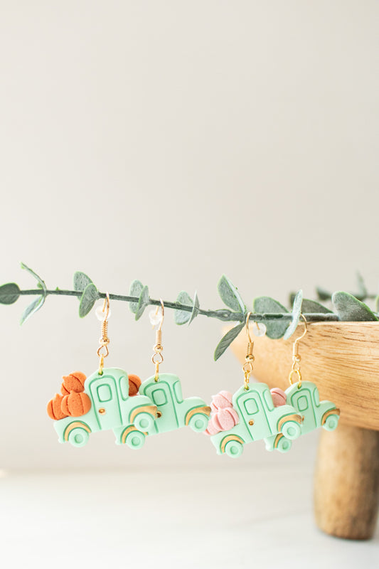 WS Pumpkin Truck Dangles