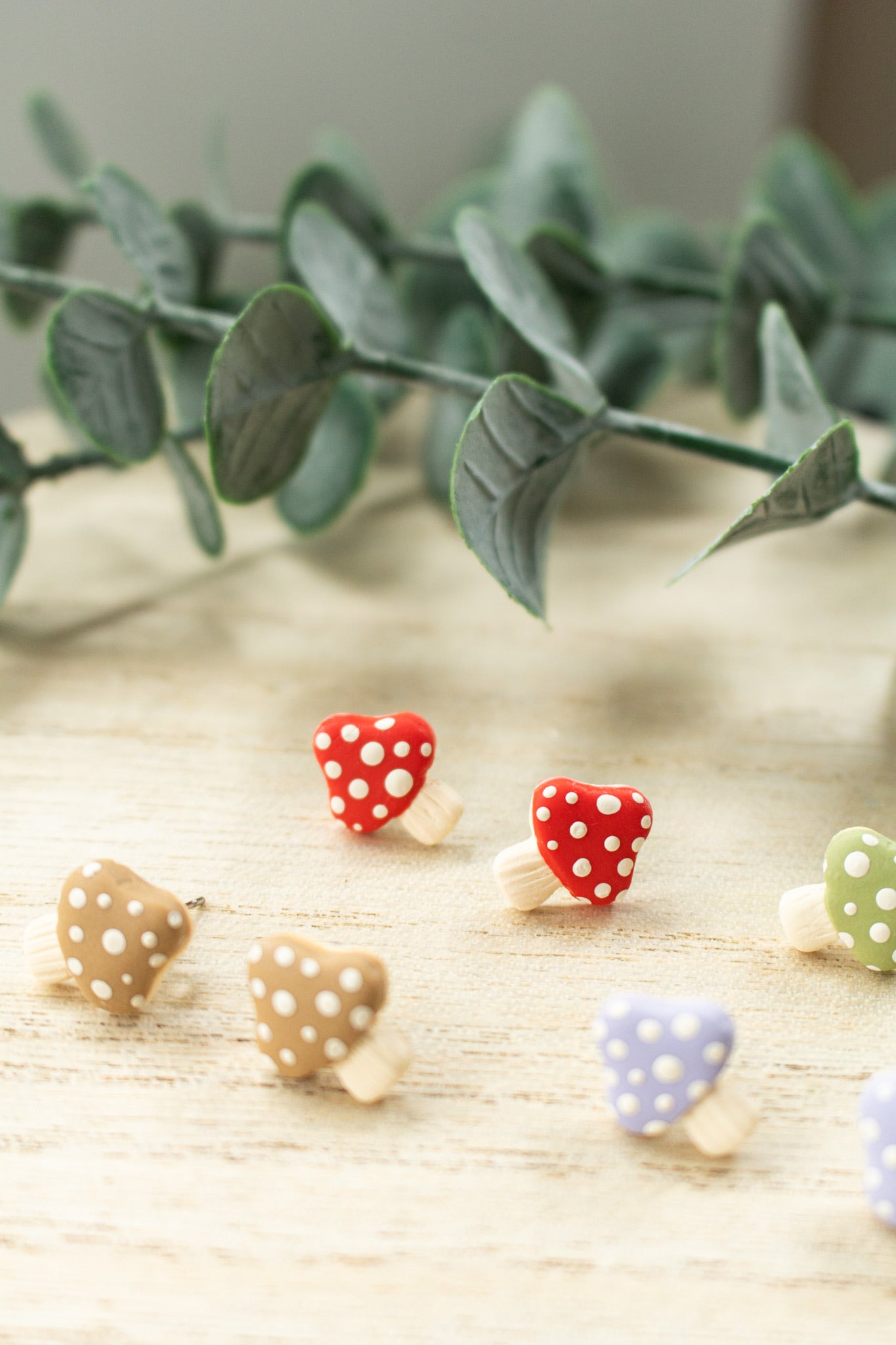 Mushroom Studs