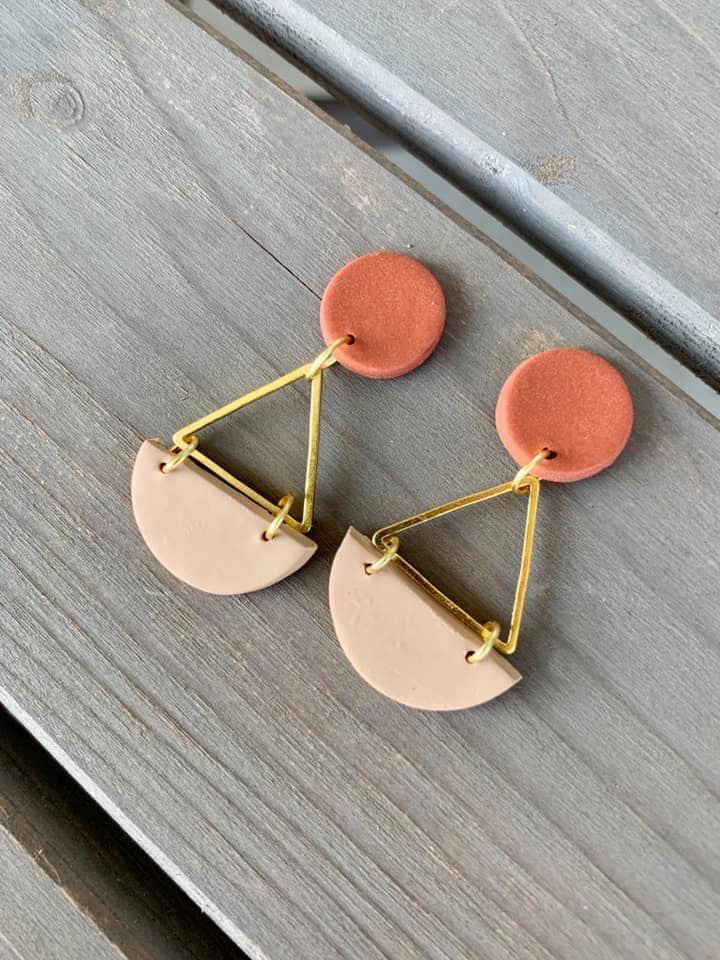 Small Triangle Dangles