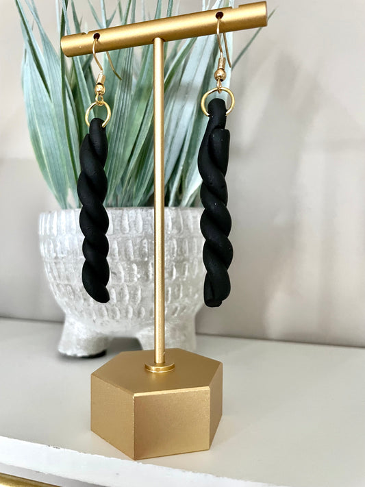 WS Twisted Dangles